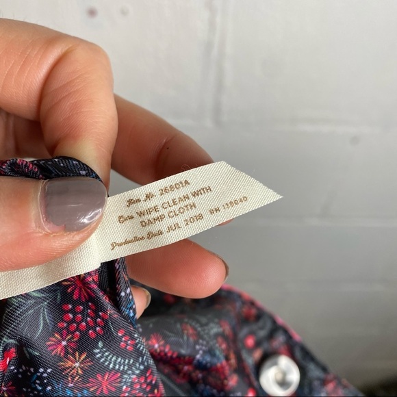 Matilda Jane Floral Heartstrings Tote Easy Clean Pink & Blue Roses - Picture 9 of 10